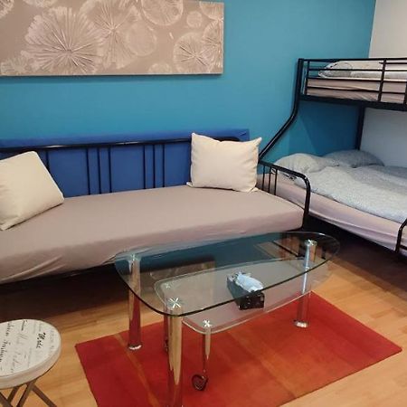 Blue Apartment In City Center, Best Location Братислава Экстерьер фото